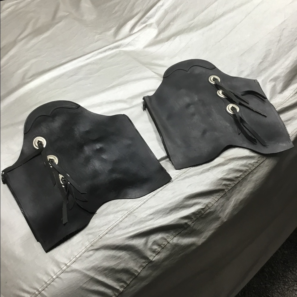 Leather motorcycle leg chaps